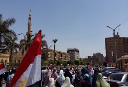 ثوار بنى سويف يتصدون لقوات أمن الانقلاب ويستكملون مسيراتهم