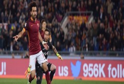 رسميا.. صلاح يصنع فوز روما على نابولي ويهدي الدوري ليوفنتوس "فيديو"