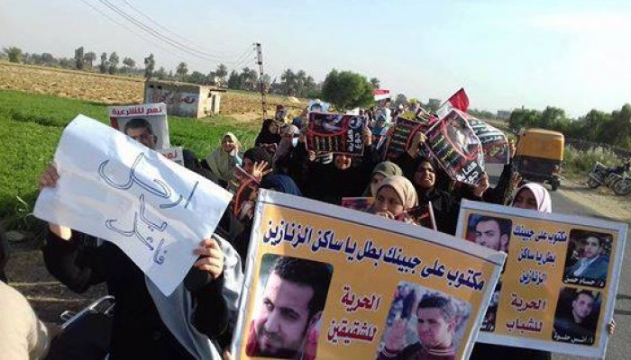 ثوار فاقوس يواصلون نضالهم الثوري للمطالبة برحيل العسكر