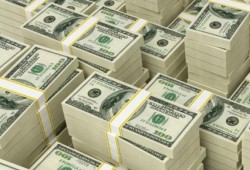 الدولار يعاود الارتفاع ويسجل 10.65 جنيه بالسوق السوداء