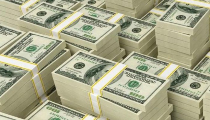 الدولار يعاود الارتفاع ويسجل 10.65 جنيه بالسوق السوداء