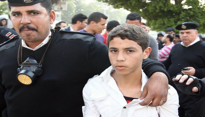 اعتقال طفلين بالفيوم بتهمة قلب نظام الحكم