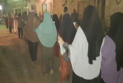 مسيرة ليلية لثوار ترسا بالفيوم تندد ببيع الانقلاب لأرض مصر