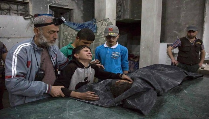 فراس أبو هلال: المجزرة في حلب ستكون لعنة على الشرق والعالم كله