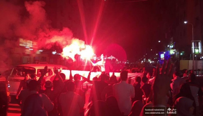 مسيرة ليلية لثوار فيصل تهتف "الشعب يريد إسقاط النظام"