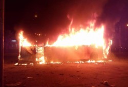 اشتعال أتوبيس في العجمي بالإسكندرية