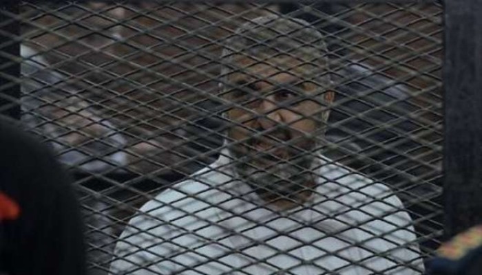 عائشة الشاطر توجه رسالة إلى أبيها في يوم ميلاده السادس والستين