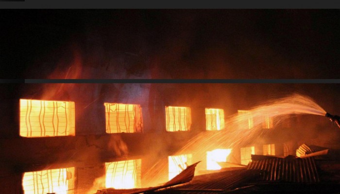 حريق هائل بمصنع طوب فى العياط