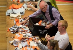 نتائج أولية مقبولة للعمال في الانتخابات المحلية البريطانية