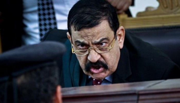 مدّ الحكم في دعوى مخاصمة "قاضي الإعدامات"