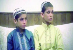 لغز حير أطباء باكستان.. طفلان ينشطان نهارًا ويصابان بالشلل ليلا