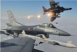 طائرات تركية تقصف شمال حلب وتقتل 55 مسلحًا من "تنظيم الدولة"