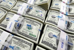 سعرف صرف الدولار في السوق السوداء "الاثنين"