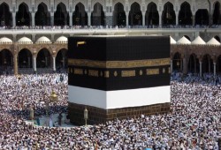 قرارات سعودية ترفع عدد المعتمرين لـ 8 ملايين سنويا