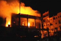 حريق هائل بمقلب قمامة بالعاشر من رمضان ومحاولات للإخماد النيران