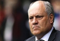 الأهلي يفاضل بين سعد وأشرف ومعلول لإنهاء صداع الجبهة اليسرى