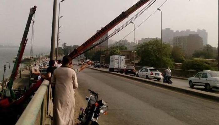 انهيار جزئي بكوبري روض الفرج ومصرع شخص وإصابة آخر