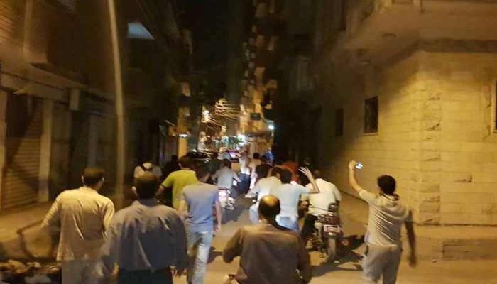 مسيرة لثوار الزقازيق تطالب بالقصاص لدماء الشهداء