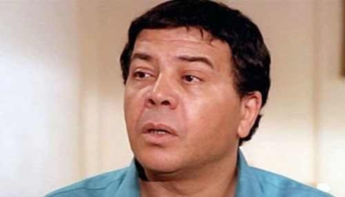 نشطاء يفتحون النار على الممثل الانقلابي "أحمد آدم" بعد سخريته من ضحايا سوريا