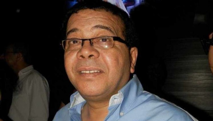 الفشل فى حياتك الفنية قد يجعلك "أحمد آدم"