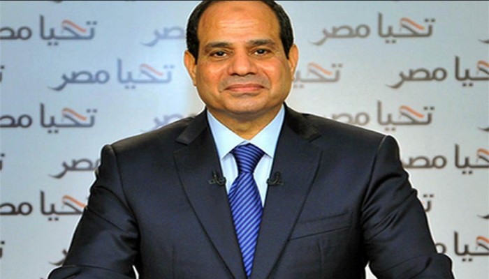 "هافينجتون بوست الأمريكية": السيسي في مهمة للقضاء على شباب مصر!