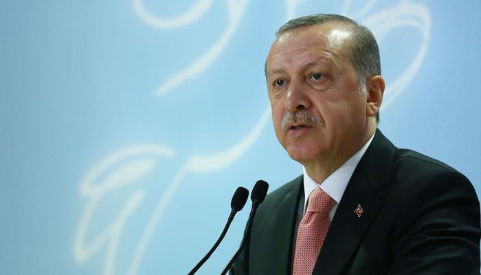 أردوغان: من يدافع عن المنظمات الإرهابية يتساوى معها