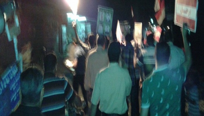 ثوار الخياطة بدمياط ينظمون مسيرة حاشدة تطوف شوارع القرية