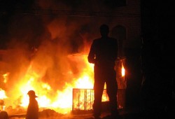 حريق هائل بمصنع "عصائر" في مدينة السادس من أكتوبر بالجيزة