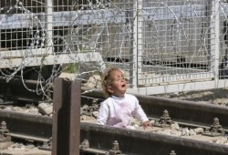 مقرر أممي ينتقد موقف الاتحاد الأوروبي حيال أزمة اللاجئين