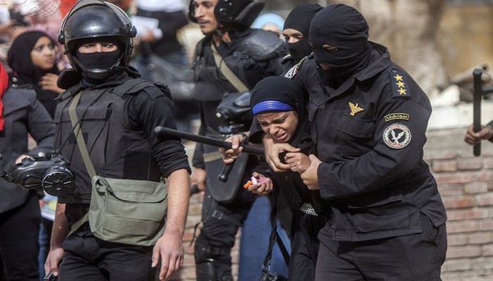 1126 انتهاكا لحرية التعبير بمصر خلال 135 يوما (إنفوغراف)