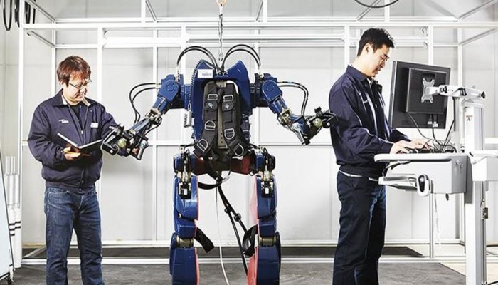 روبوت قابل للارتداء يعزز قوة صاحبه