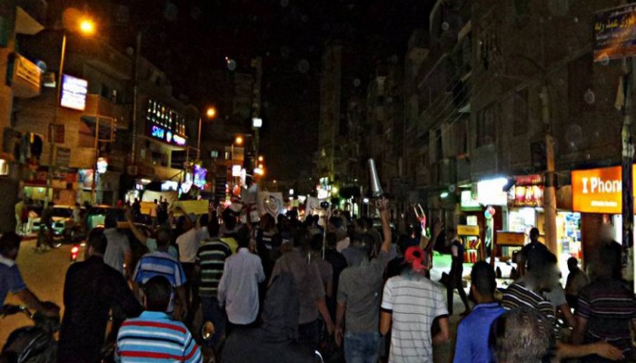 فعالية ليلية لثوار منيا القمح بالشرقية تنديدا بجرائم العسكر وللمطالبة برحيله