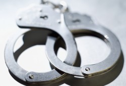 قوات الانقلاب تعتقل مواطن بعد إطلاق النار على الأهالي بالفيوم