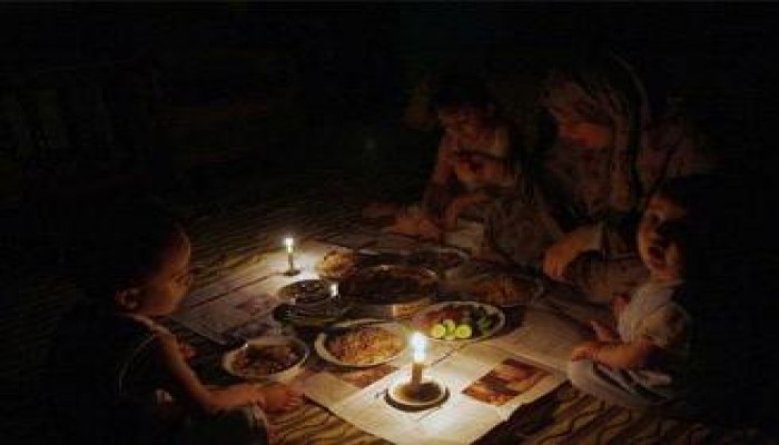 غضب بين أهالي "أبو حمص" لانقطاع "الكهرباء والمياه"