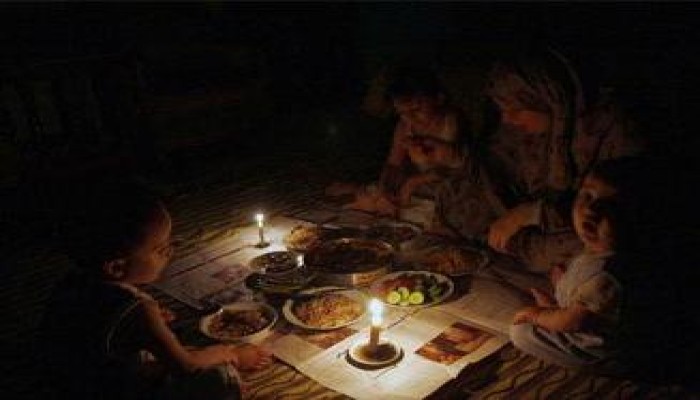 غضب بين أهالي "أبو حمص" لانقطاع "الكهرباء والمياه"