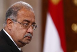 رئيس وزراء الانقلاب عن الطائرة : لا نستبعد عملا إرهابيا