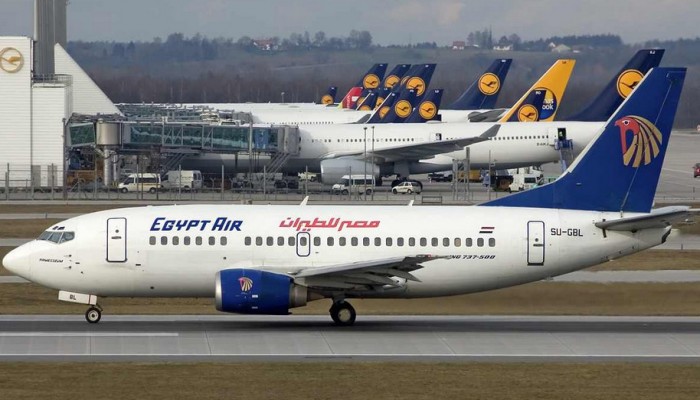 تأكيد مصري باكتشاف حطام الطائرة