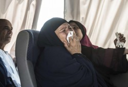 العثور على أشلاء لضحايا الطائرة