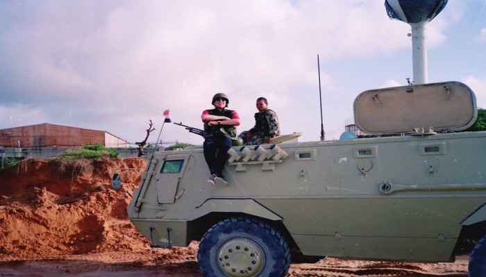 مقتل 3 عسكريين في انفجار مدرعة بشمال سيناء