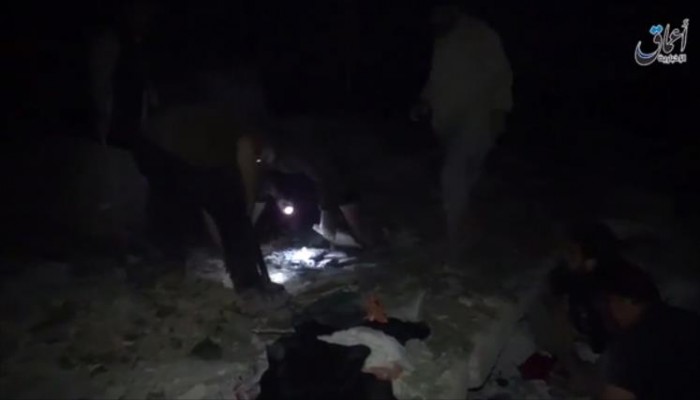 10 شهداء لعائلة واحدة بقصف التحالف لحلب