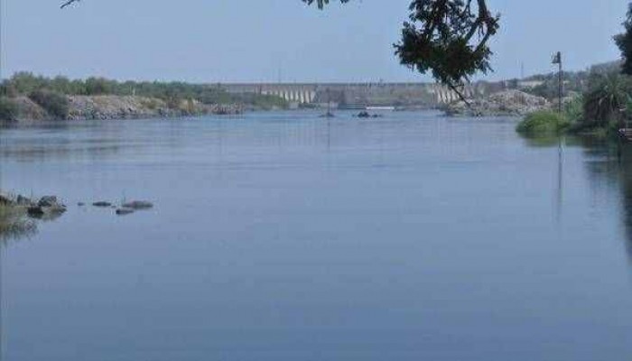 وزير "ري الانقلاب" يعترف: مصر مقبلة على أزمة مياه رهيبة