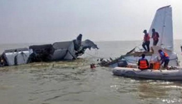 صحيفة أميركية: تقنيات البحث عن الطائرة المصرية ترجع إلى الستينيات