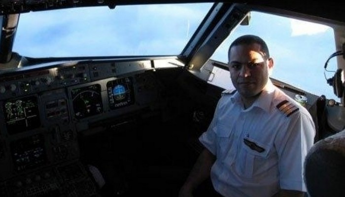 قناة فرنسية تؤكد : "الطيار خاطب القاهرة وأبلغ بأنه سيهبط اضطراريا"