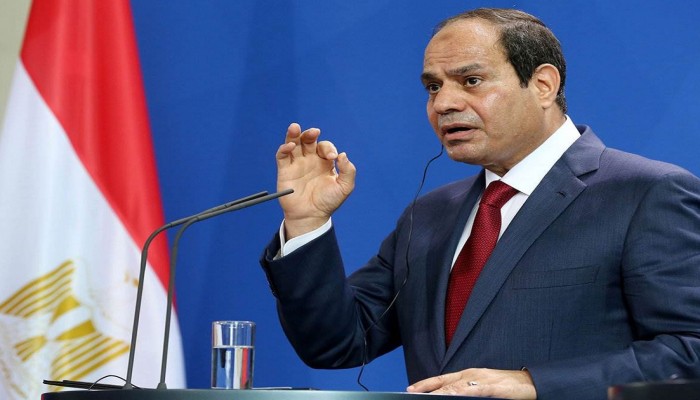 السيسي يخفض دعم البترول ويزيد "المكافآت" في الموازنة الجديدة