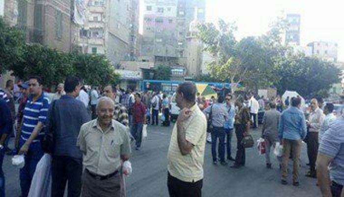 الترسانة البحرية بالإسكندرية تمنع العاملين من التظاهر داخل الهيئة