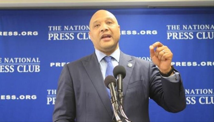 نائب أمريكي: بعض المسؤولين يمارسون التعصب ضد المسلمين