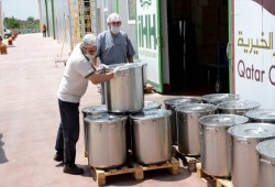 هيئة إغاثية تركية توفّر الغذاء لآلاف السوريين يوميا