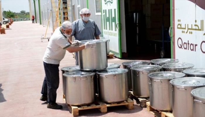 هيئة إغاثية تركية توفّر الغذاء لآلاف السوريين يوميا