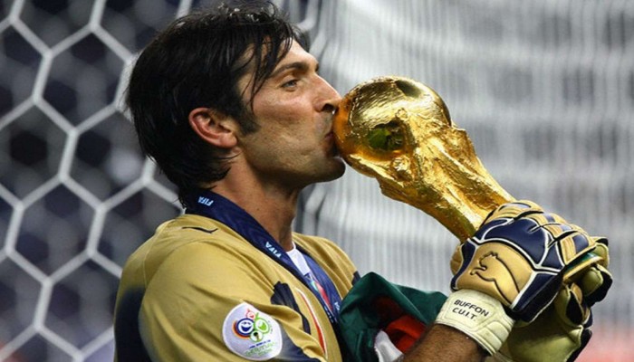 بوفون يتحدى الزمن ويبحث عن إنجاز أوروبي مع إيطاليا