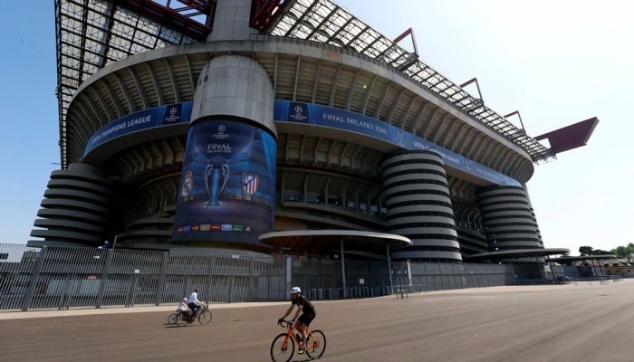 ستاد "جيوسبي مياتزا" يتجمل من أجل نهائي دوري أبطال أوروبا